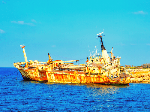 Ciprusi kirándulások, EDRO hajóroncs