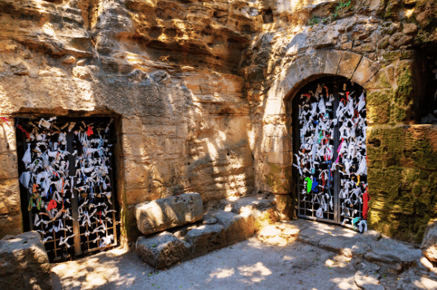 10 látnovaló Páfoszon, Ciprus - katakombák